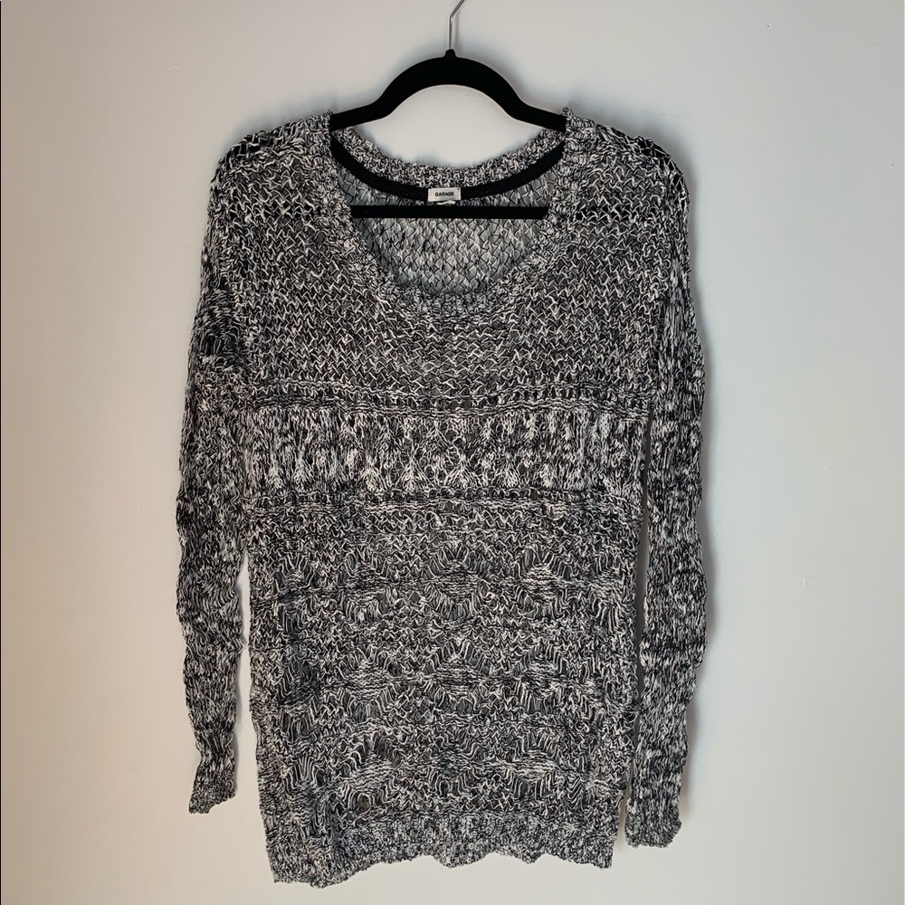 Garage speckled grey longsleeved knit sweater